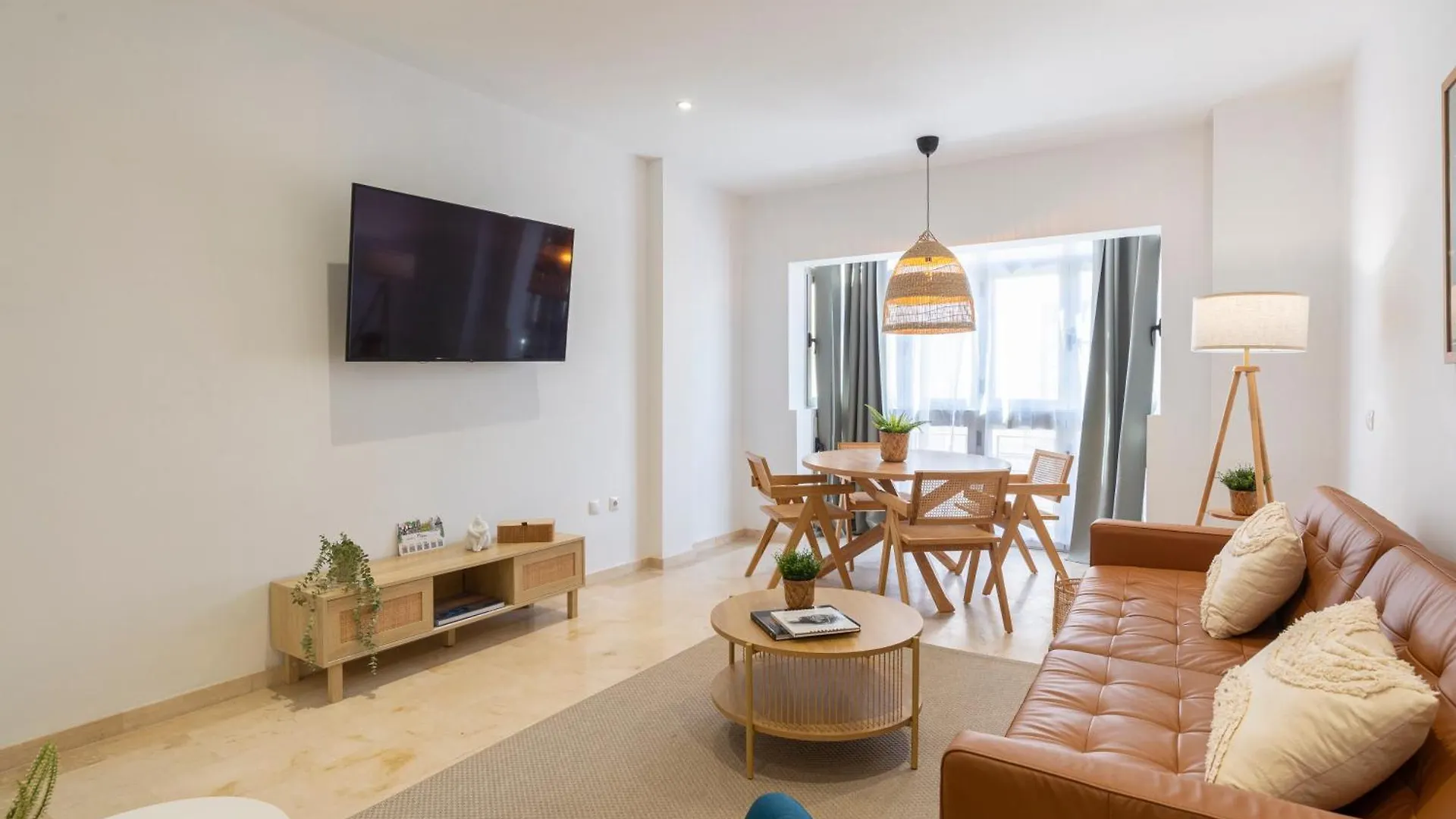 Ollerias & Old Town By Ele Apartments Malaga Spain