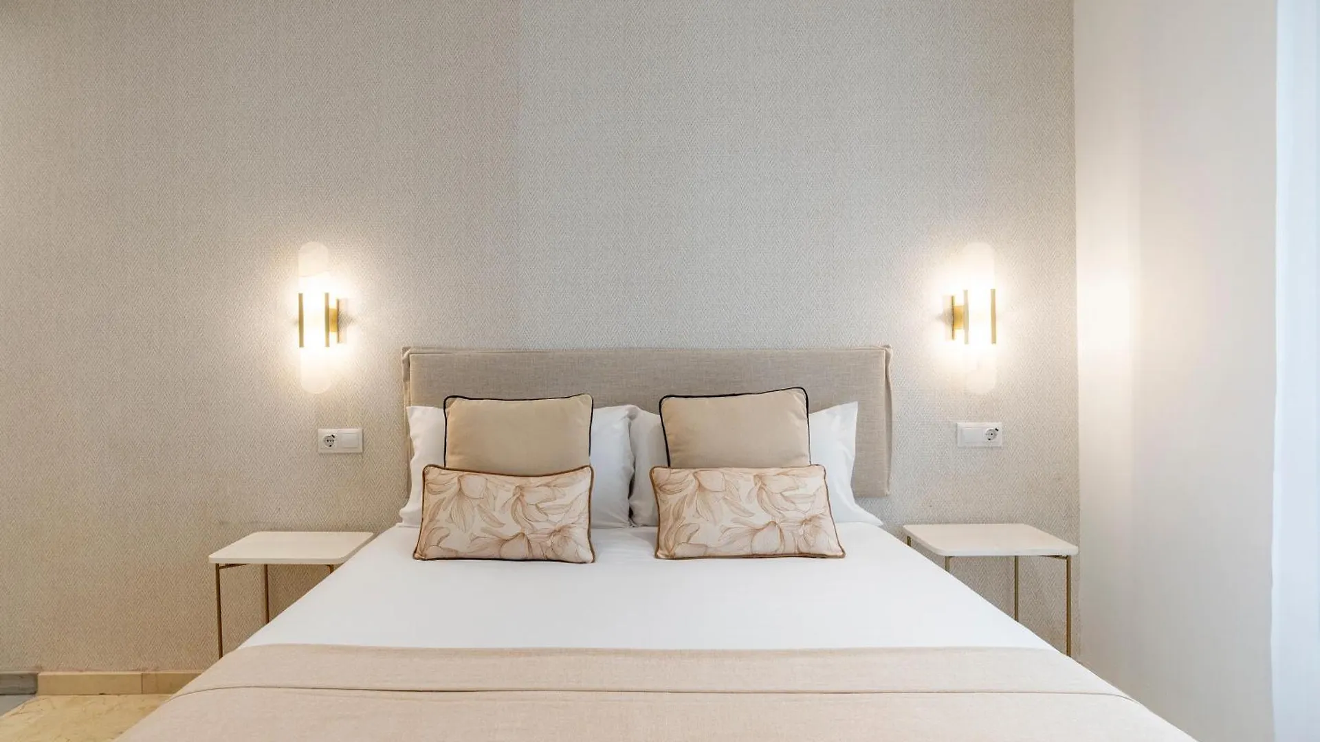 Ollerias & Old Town By Ele Apartments Malaga 0*,  Spain