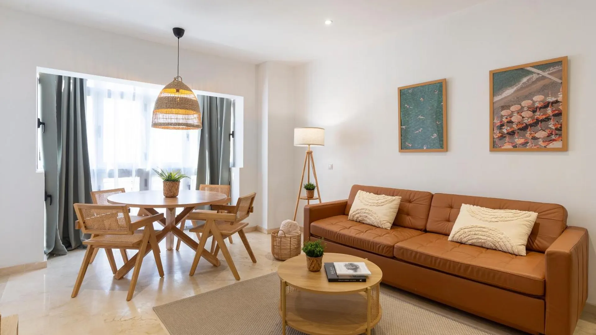 Ollerias & Old Town By Ele Apartments contacts